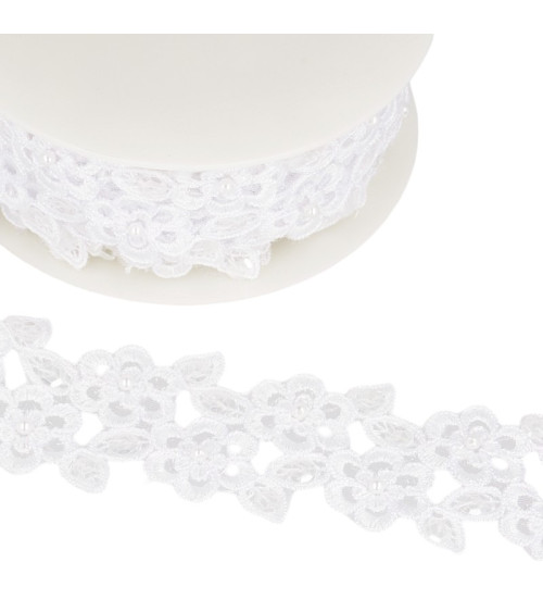 9m spool Pearl/sequin embroidery White 55 mm