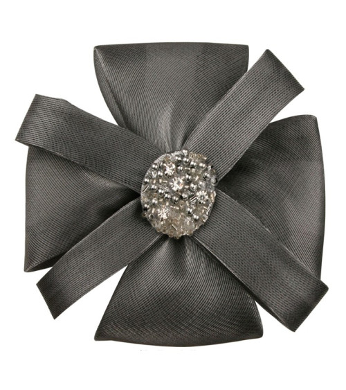 Broche fleur paillettée argent avec perles et strass