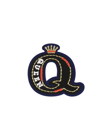 Lettera reale Q Toppe termoadesive Queen 6 cm