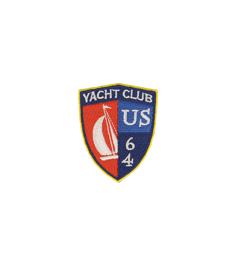 Ecusson thermocollant blason nautique yacht club 64 4,1cm x 4,2cm