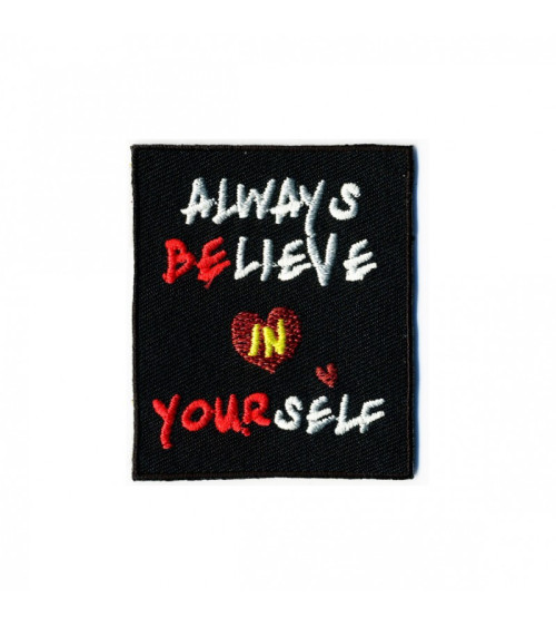 Lot de 3 écussons thermocollants Believe in yourself 50mm x60mm