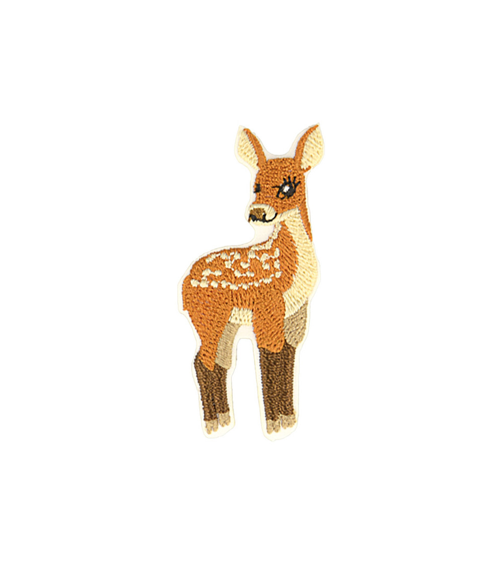 Iron-on badge doe standing on the left 2.7cm x 5.1cm