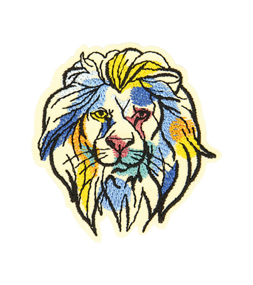 Nature color lion iron-on patch 5.2cm x 5.5cm