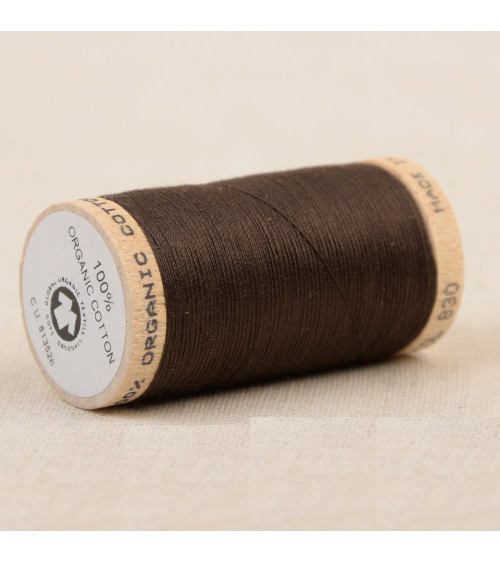 Spool of 100% organic cotton thread 275m dark brown