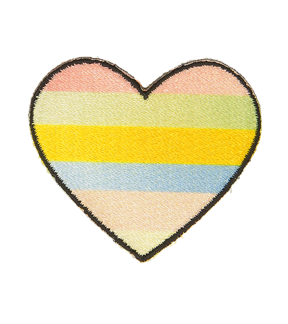 Pink gradient heart iron-on patch 3.5cm x 3.5cm