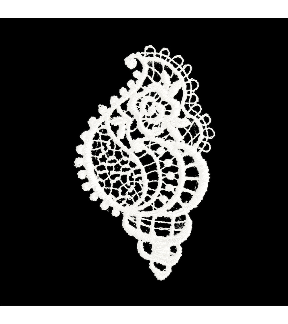 Elegant lace shell iron-on patch 5cm x 2.5cm