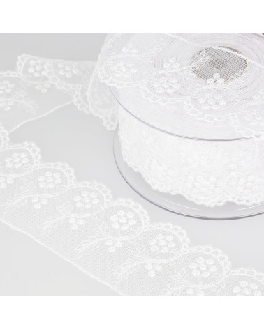 Mit Blumen bestickter Tüll, 52 mm, Weiß, pro Meter