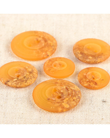 Round button 2 shavings holes 15mm mustard yellow