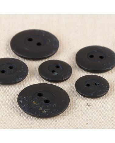 Runder Knopf 2 Chiplöcher 15mm schwarz