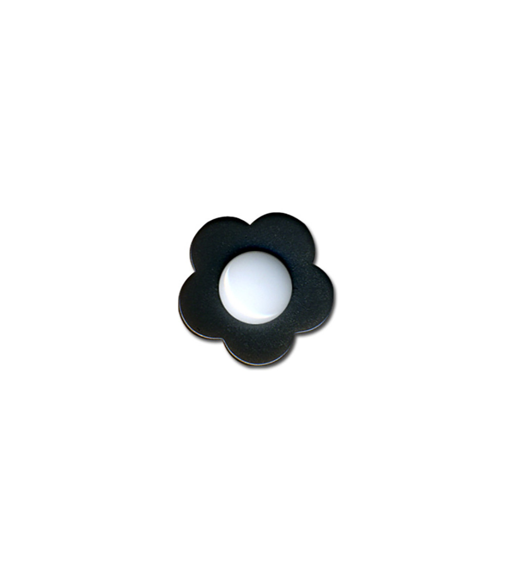 Set of 6 white heart flower buttons 14mm Black