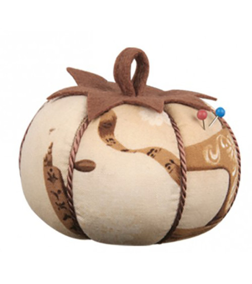 Brown and beige pin holder tomatoes