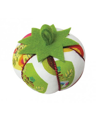 Tomato pin holder spring print