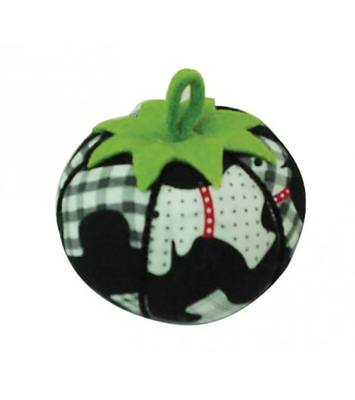 Pin holder tomatoes checkered print