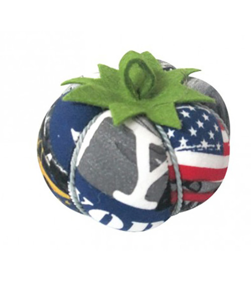 New York Pin Holder Tomatoes