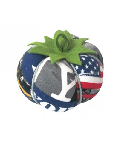 New York Pin Holder Tomatoes