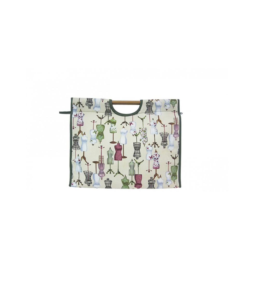 Borsa porta maglia in tessuto trapuntato manichino 42 cm su fondo beige