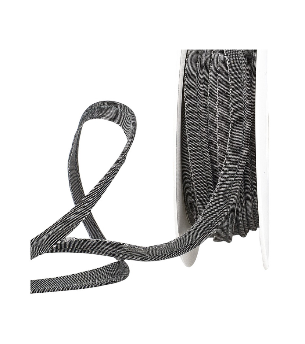 15-m-Spule, 20-mm-Rohr aus schwarzem Metall