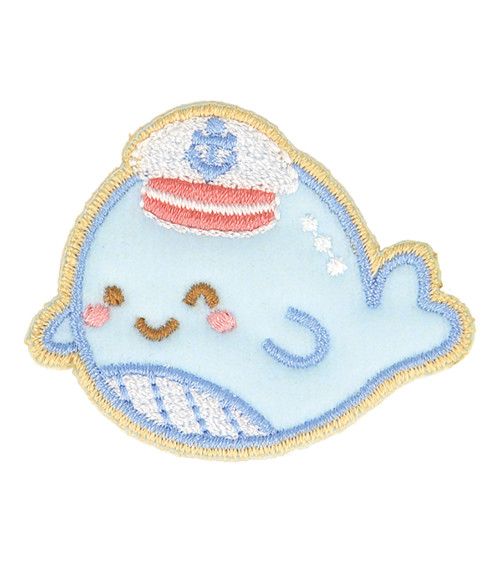 Baby whale iron-on patch 4.5cm x 4cm