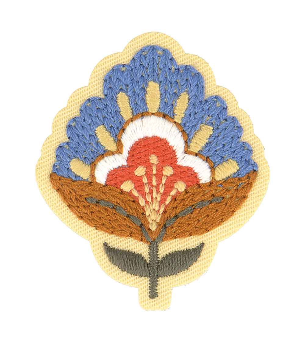 Set of 3 blue Nordic flower iron-on patches 5cm x 4cm
