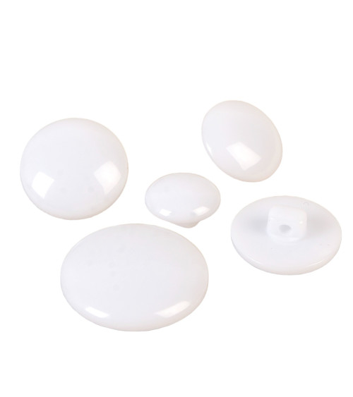 Set of 6 white classic shank round buttons