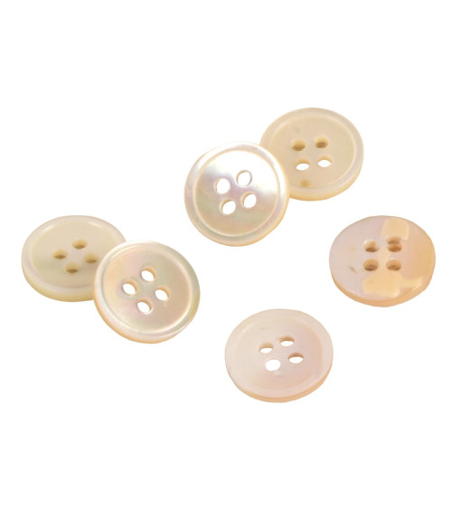 Bouton en nacre 4 trous naturel 10mm