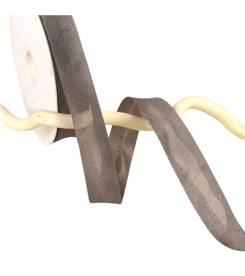 25m spool of chocolate brown iridescent metal bias 20mm