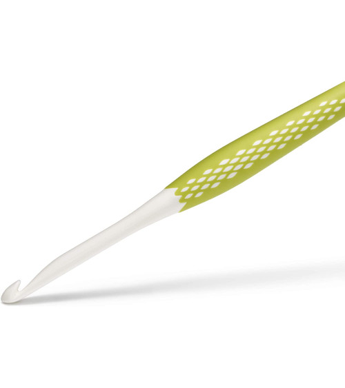 Set of 5 ergonomic Prym wool crochet hooks, size 3.5 to 6 mm