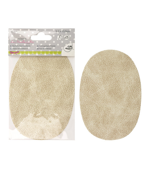 Set mit 2 aufbügelbaren oder annähbaren Ellbogenstützen in elfenbeinfarbener Lederoptik, 13,5 cm x 9 cm, hergestellt in