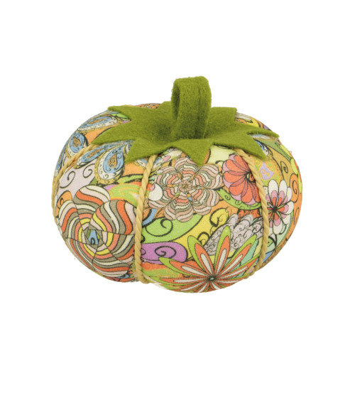 Tomato pin holder 8cm bouquet of pastel flowers