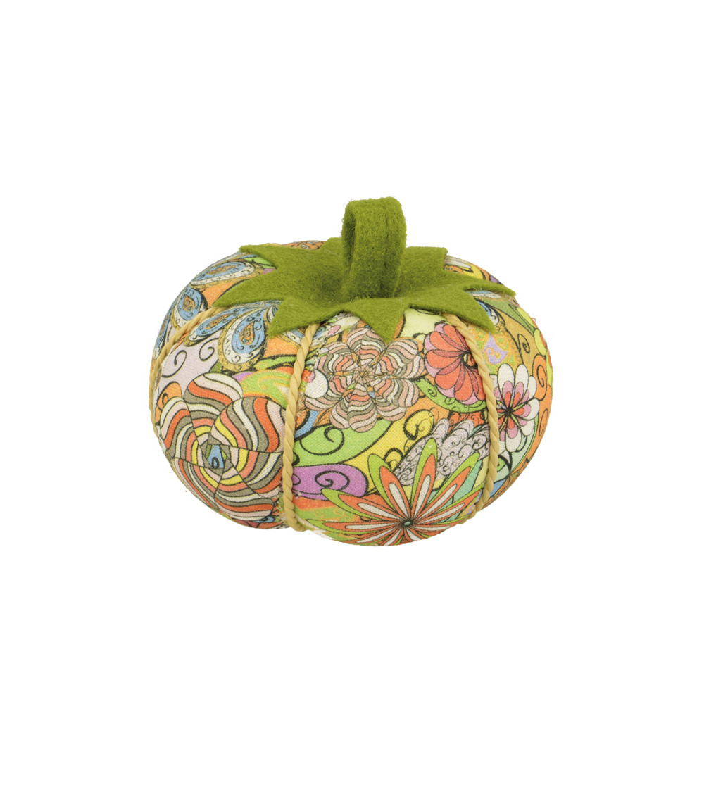 Tomato pin holder 8cm bouquet of pastel flowers