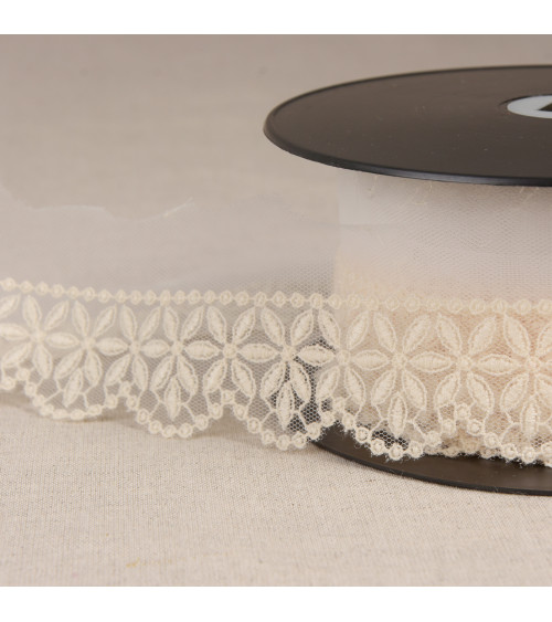 Tulle embroidered flowers ecru rosette 55mm per meter made in Europe