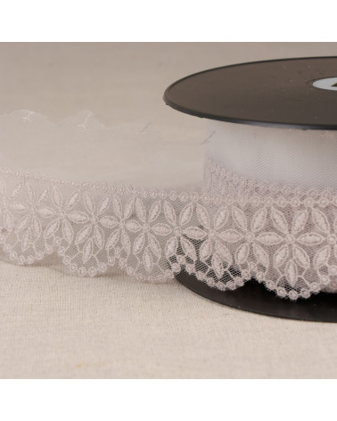 Tulle brodé fleurs rosace vieux rose 55mm au mètre fabriqué en Europe