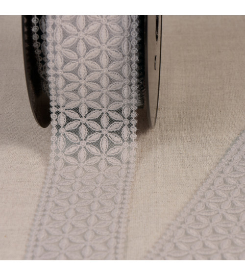 Tulle embroidered between two medium gray flowers 60mm per meter made in Europe