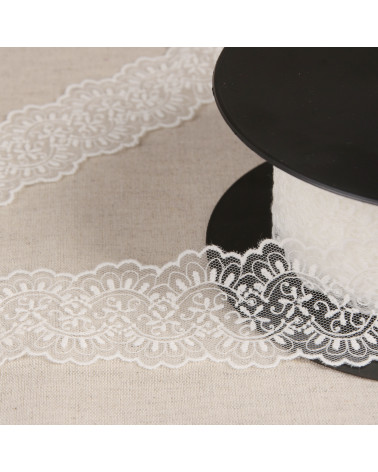 Spool 14.6m embroidered tulle between two white 60mm made in Europe