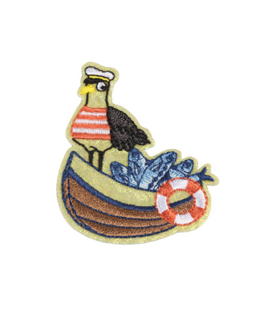 Set of 3 pelican ocean patches 5.5cm x 5cm