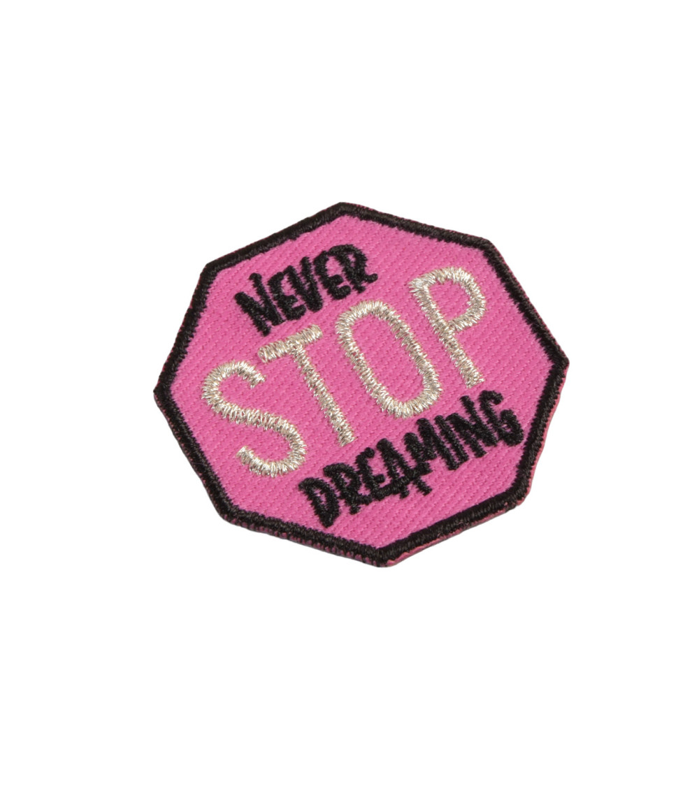 Never stop messages badge 4cm x 4cm