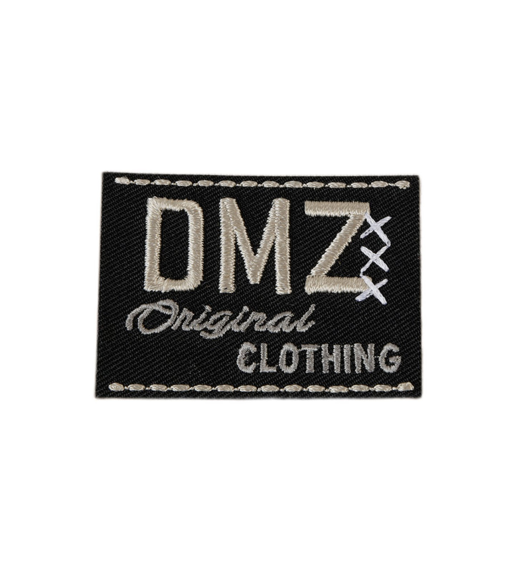Set of 3 brown DMZ iron-on patches 5cm x3.5cm