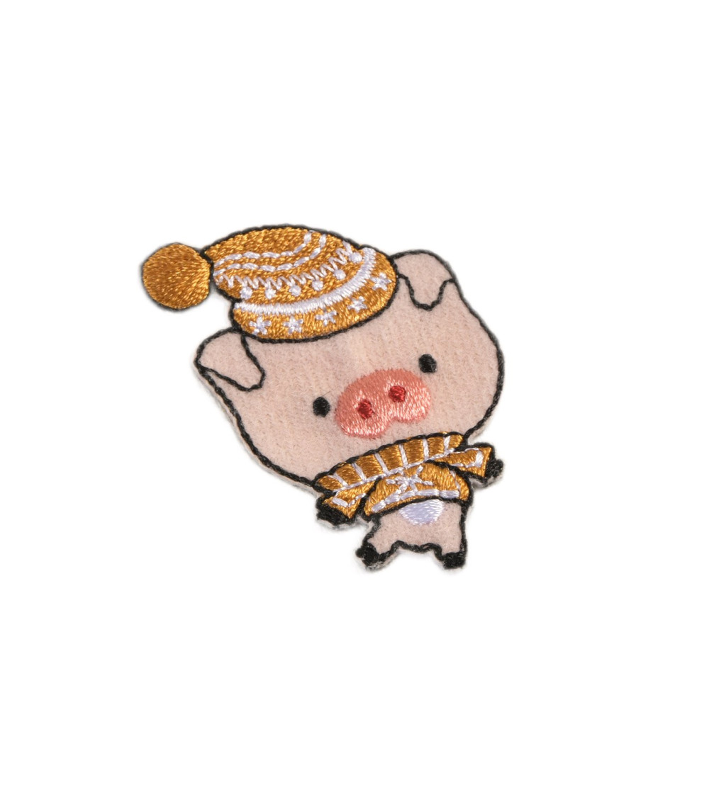 Pig winter animal iron-on patch 4.5cm x 3.5cm