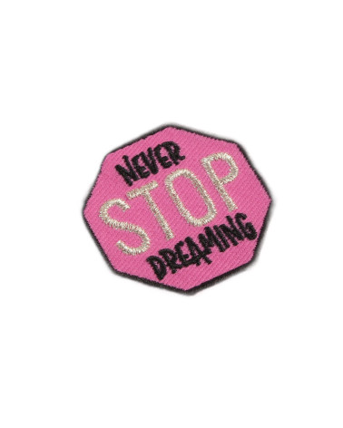 Set of 3 iron-on patches with never stop messages 4cm x 4cm