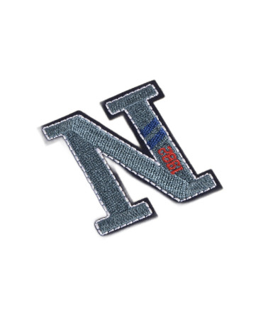 Set of 3 iron-on patches n 1982 light denim 5cm x 4.5cm