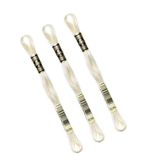 Set mit 3 Strängen 8 m DMC Mouliné-Stickgarn 117, 100 % ecrufarbene Baumwolle
