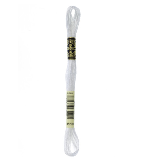 8 m Strang DMC Mouliné-Stickgarn 117, 100 % Baumwolle, leuchtend weiß, 5200