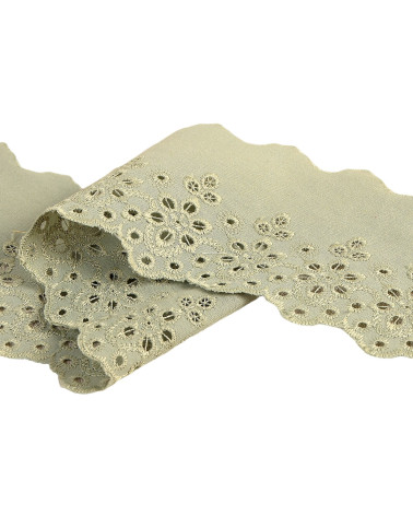 Bobbin 14.6m scalloped flower embroidery almond green 70mm