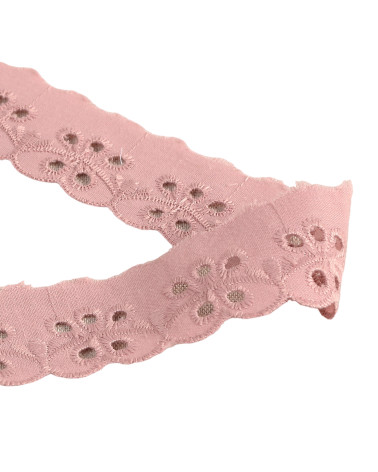 Broderie fleurs festonnée vieux rose 30mm au mètre