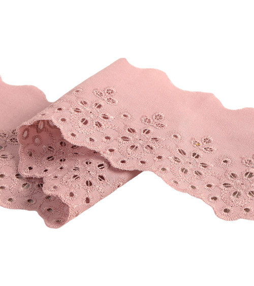 Scalloped flower embroidery old pink 70mm per meter