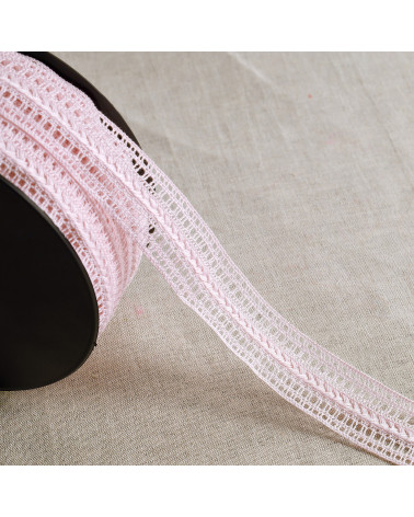 30m spool of lace between two light pink crosses 30mm made in Europe
