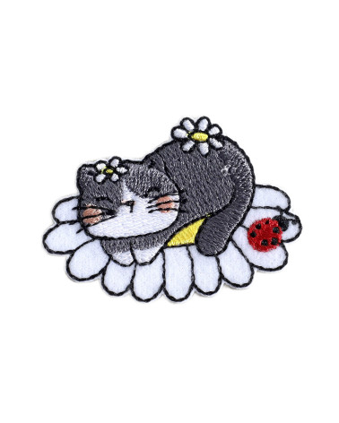 Set of 3 cat badges with gray flower 4.5cm x 3cm