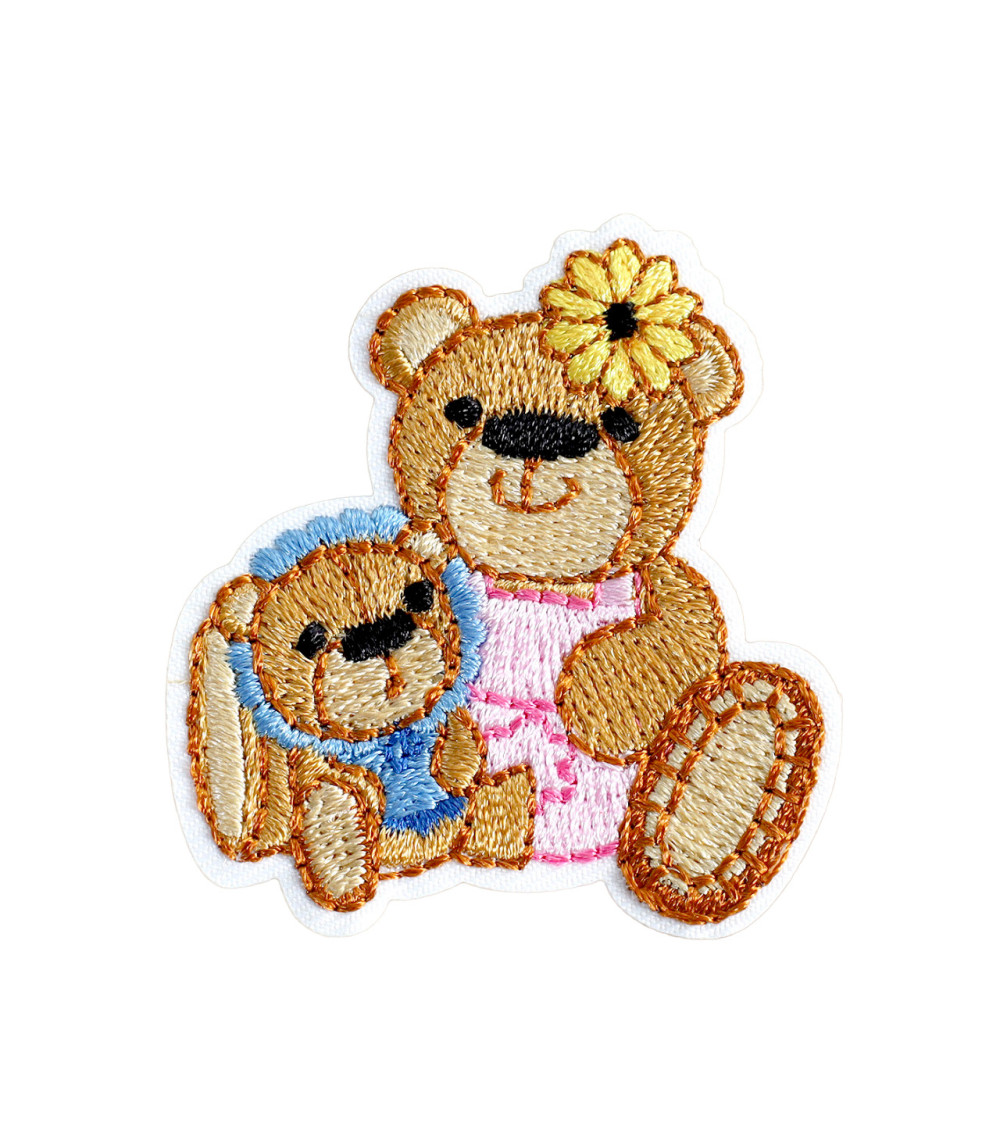 Set of 3 cute mom and baby bear patches 4cm x 4.5cm