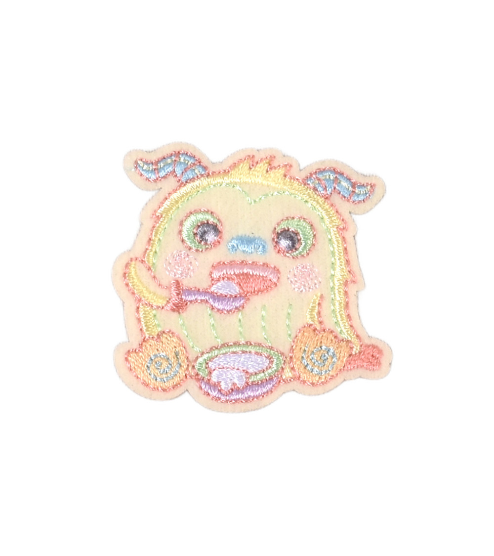 Ecusson  monstre rigolo monstre qui man 4cm x 4cm