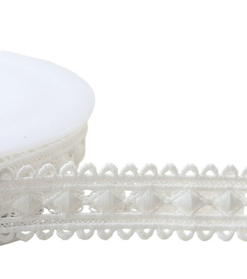 Diamond guipure 30mm ecru by the meter